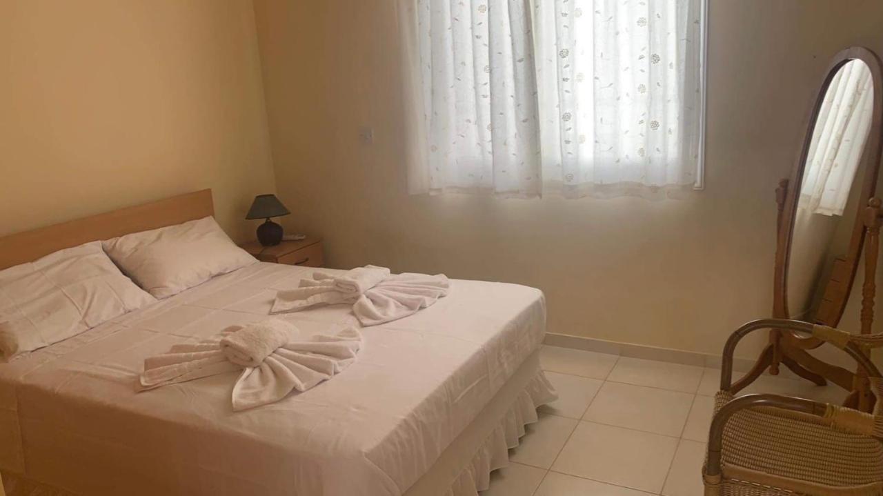 Peyia Palm Villa Paphos Bagian luar foto