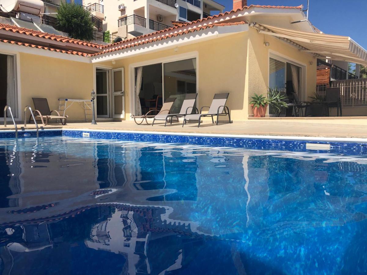 Peyia Palm Villa Paphos Bagian luar foto