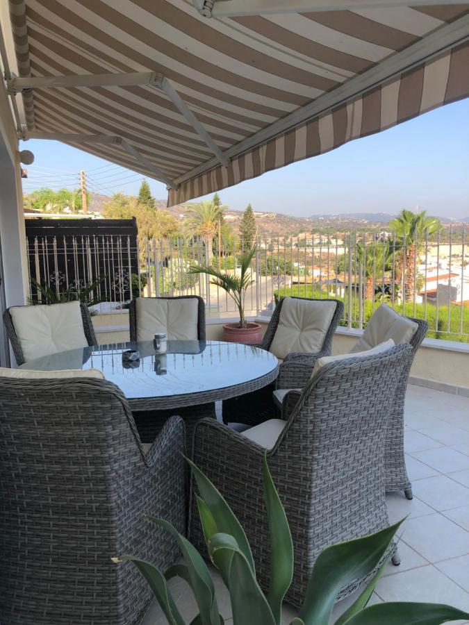 Peyia Palm Villa Paphos Bagian luar foto